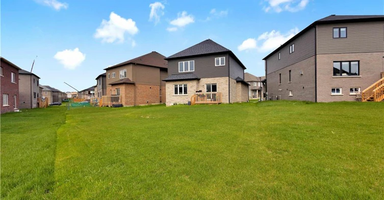 29 Jenner Drive, Brant, ON, N3L 3E3 - 22
