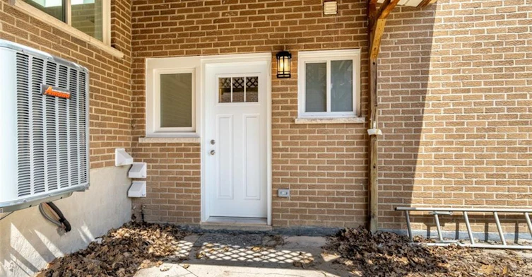 B-477 Valleyview Crescent, Milton, ON, L9T 3L3 - 2
