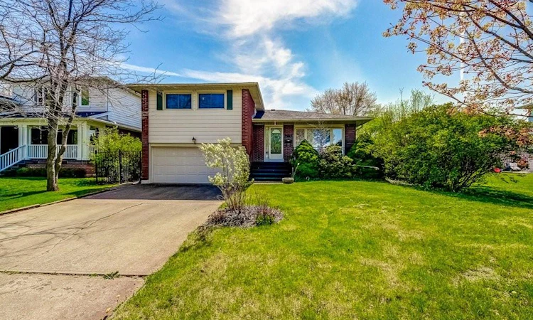 4356 Dublin Crescent