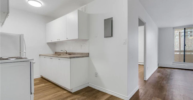 1009-223 Jackson Street W, Hamilton, ON, L8P 4R4 - 9