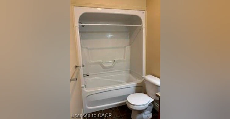 203-20 Dickson Street, Cambridge, ON, N1R 1T4 - 6