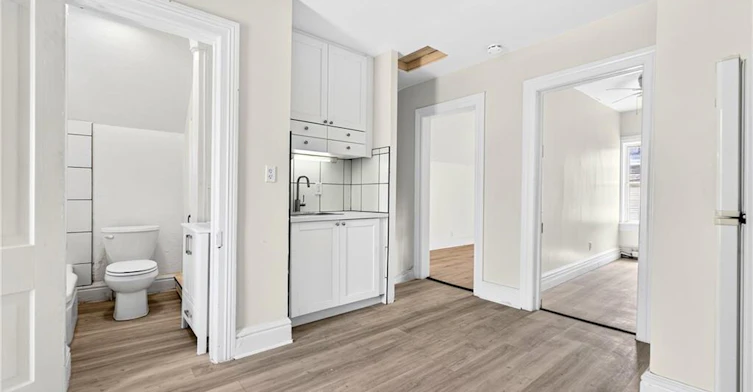 Upper-15 Warnock Street, Cambridge, ON, N1R 2A7 - 7