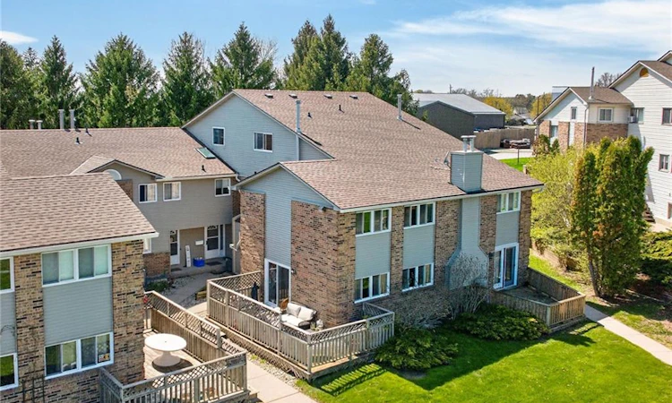 1-19 Wren Court