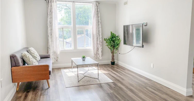 2-132 Ahrens Street W, Kitchener, ON, N2H 4C7 - 5