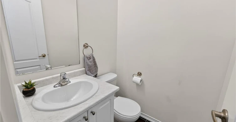 5078 Serena Drive, Lincoln, ON, L3J 1W3 - 9