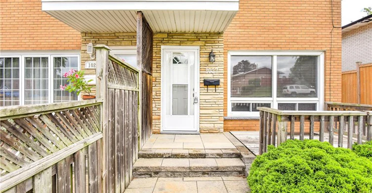1027 Bernhardt Street, Cambridge, ON, N3H 2X9 - 3