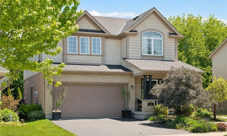 87 Sugar King Drive