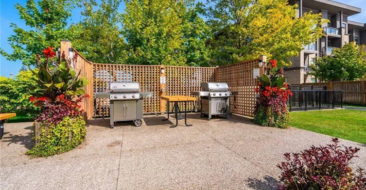 704-301 Frances Avenue, Hamilton, ON, L8E 3W6 - 3