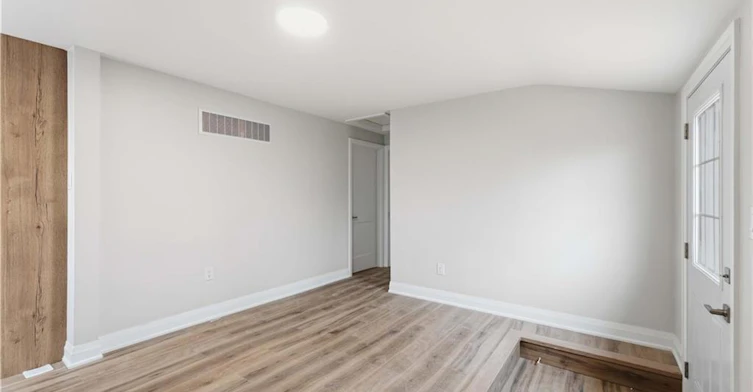 2-124 Mcelroy Road E, Hamilton, ON, L9A 1Y9 - 11