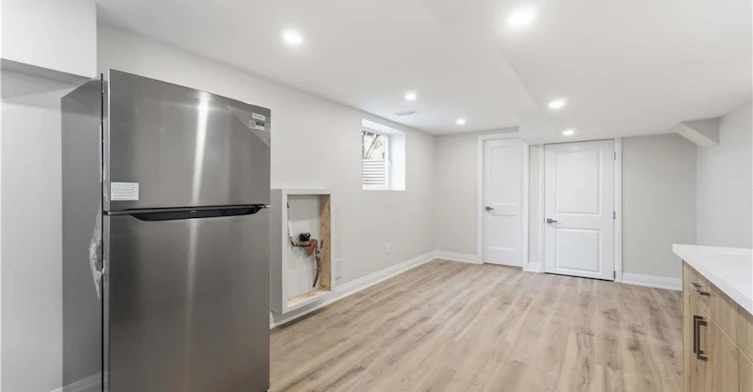 3-124 Mcelroy Road E, Hamilton, ON, L9A 1Y9 - 5