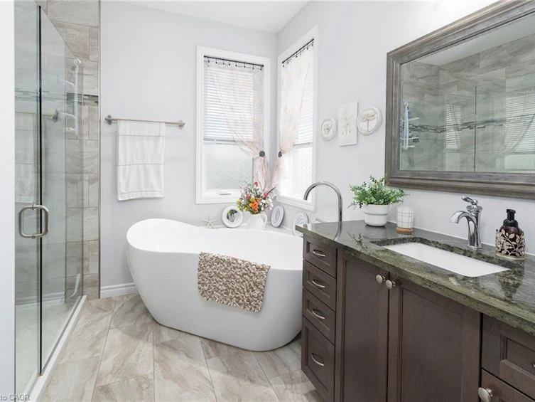 6 Macneil Court, Brant, ON, N3S 0G3 - 17