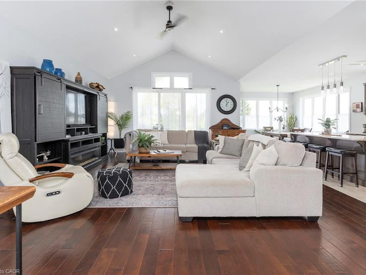6 Macneil Court, Brant, ON, N3S 0G3 - 5