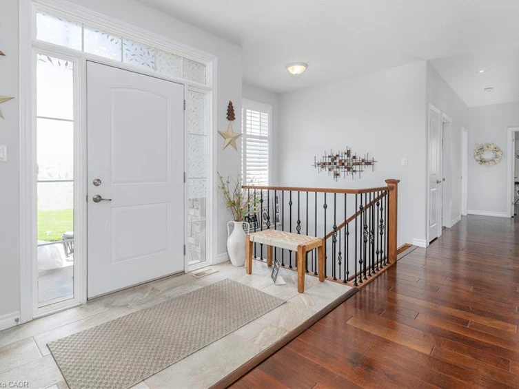 6 Macneil Court, Brant, ON, N3S 0G3 - 4