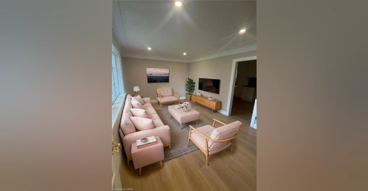 33 Stone Church Road W, Hamilton, ON, L9B 1A1 - 2