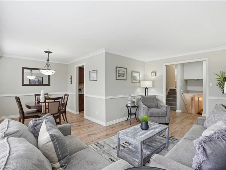 345 Erindale Drive, Burlington, ON, L7L 4T3 - 8