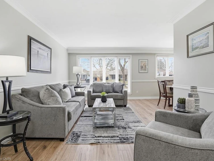 345 Erindale Drive, Burlington, ON, L7L 4T3 - 6