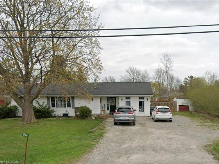 1244 Broad Street E, Cayuga, ON, N1A 3A4