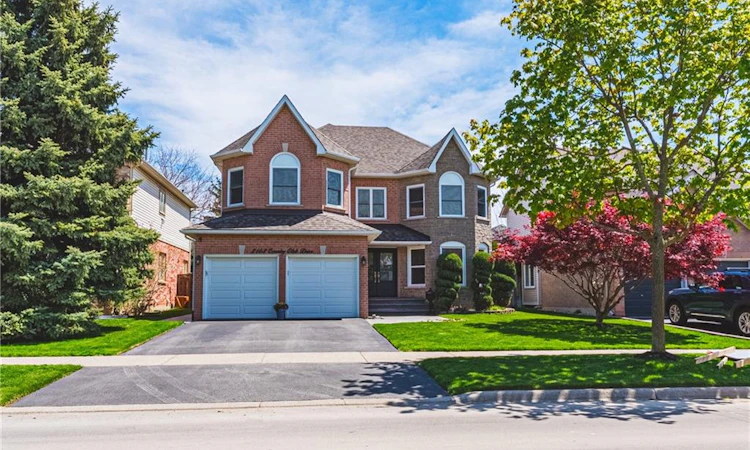 2162 Country Club Drive