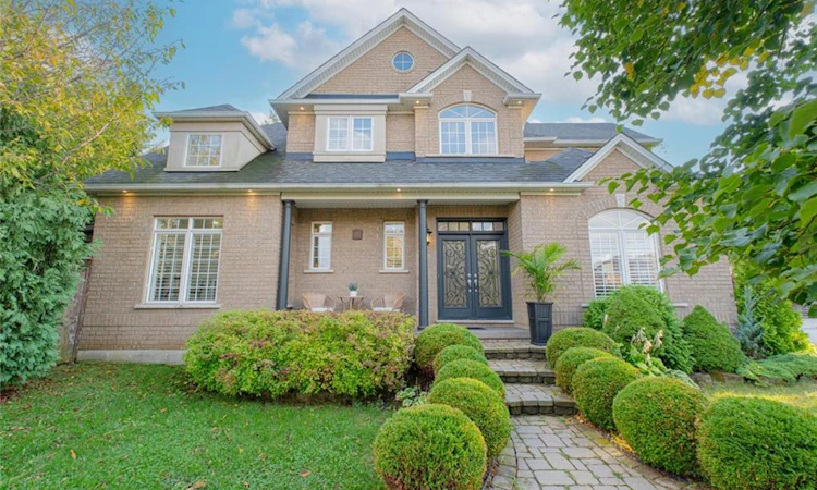 50 Islandview Way