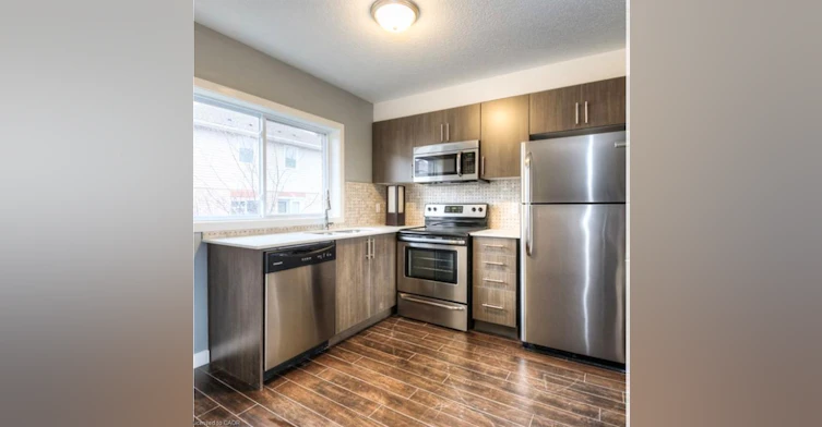 12-58 Howe Drive, Kitchener, ON, N2E 1J4 - 6
