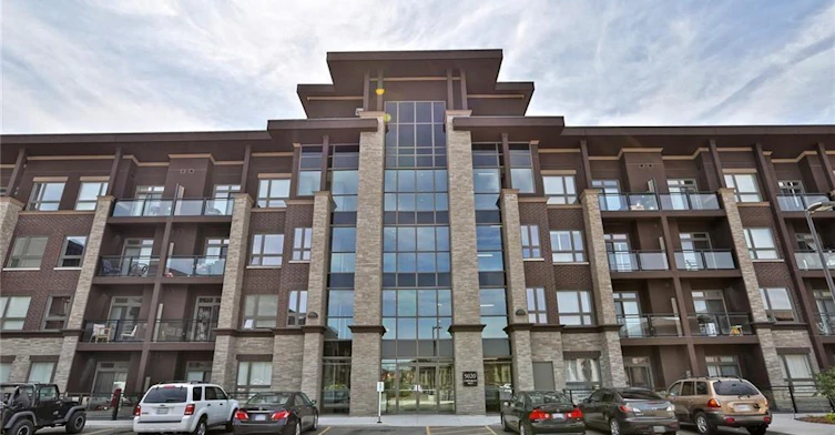 206-5020 Corporate Drive, Burlington, ON, L7L 0H7 - 2