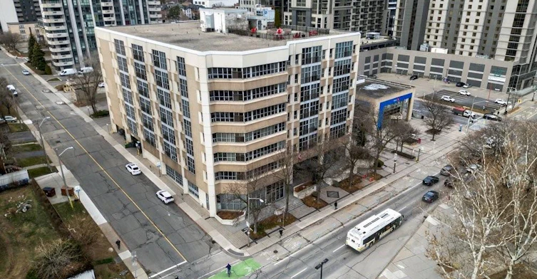 120 Jackson Street W, Hamilton, ON, L8P 0A4 - 2