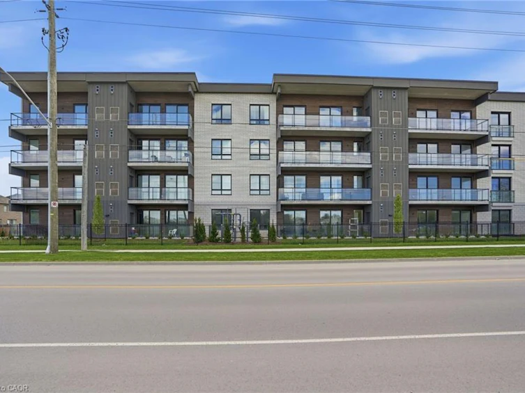 407-7549A Kalar Road, Niagara Falls, ON, L2H 3W6