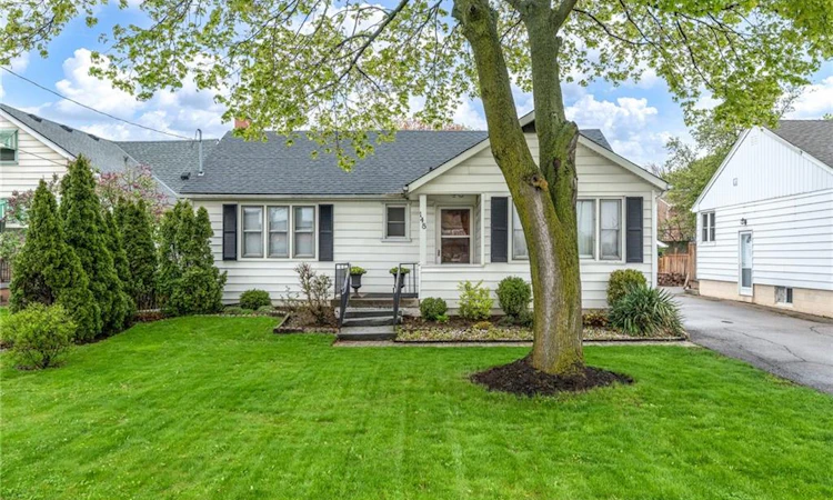 148 Gray Road