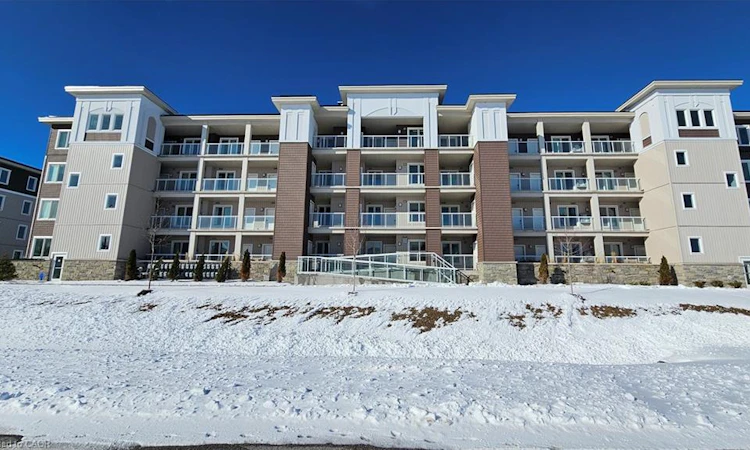 314-5 Spooner Crescent