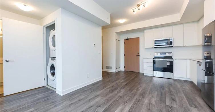 603-1440 Clarriage Court, Milton, ON, L9E 1B3 - 17