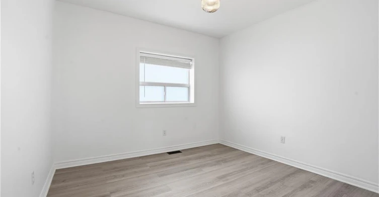 GARAGE UPPER-1049 Glencairn Avenue, Toronto, ON, M6B 2B1 - 13