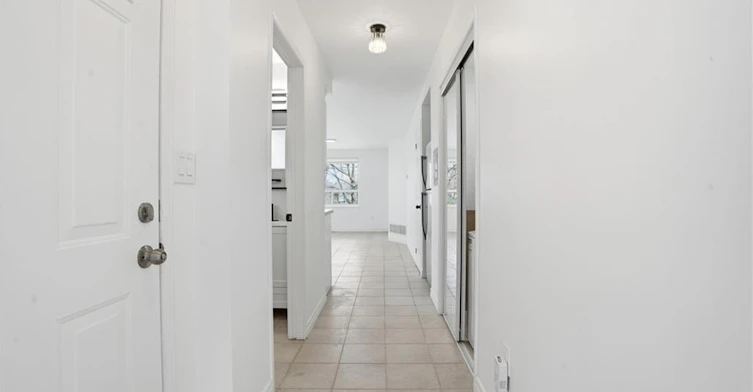 MAIN FLOOR-1049 Glencairn Avenue, Toronto, ON, M6B 2B1 - 4