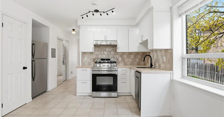 MAIN FLOOR-1049 Glencairn Avenue, Toronto, ON, M6B 2B1 - 8