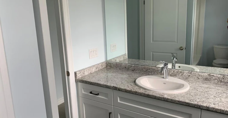 14 Damude Avenue, Thorold, ON, L2V 0G7 - 12