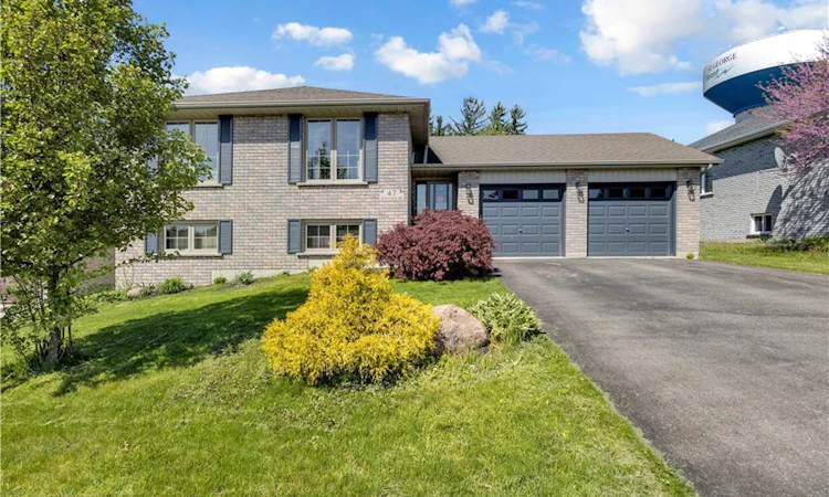 47 Sunnyside Drive