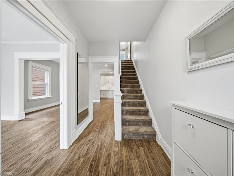 76 Grey Street, Brantford, ON, N3T 2T5 - 16
