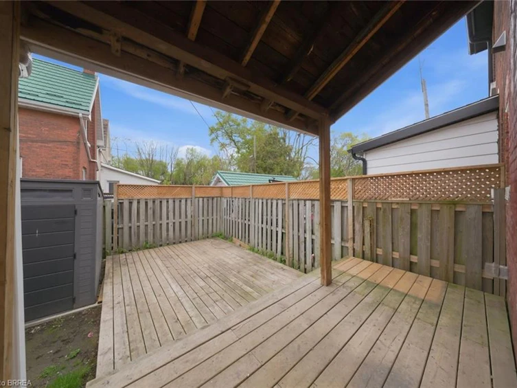 76 Grey Street, Brantford, ON, N3T 2T5 - 28