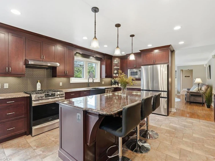 6 Vanstraalen Street, Hamilton, ON, L0R 1H3 - 11