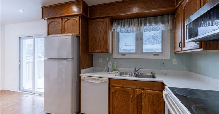 Main-1 Eldrid Court, Grimsby, ON, L3M 1Z1 - 9