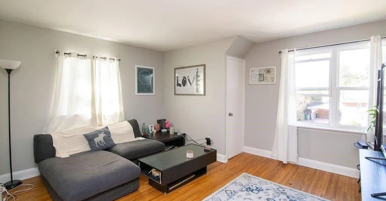 Upper-245 East 22nd Street, Hamilton, ON, L8V 2V8 - 10