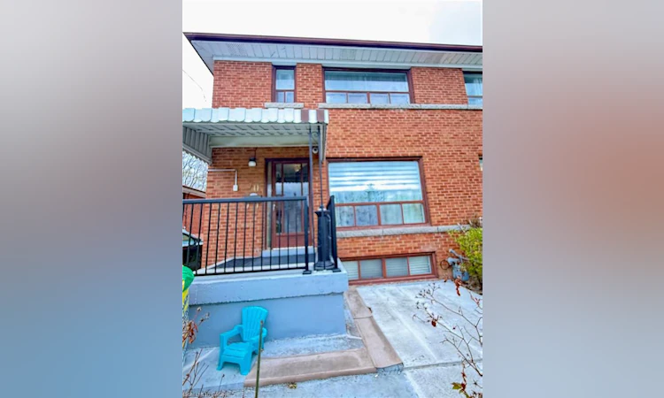 70 Fernando Road