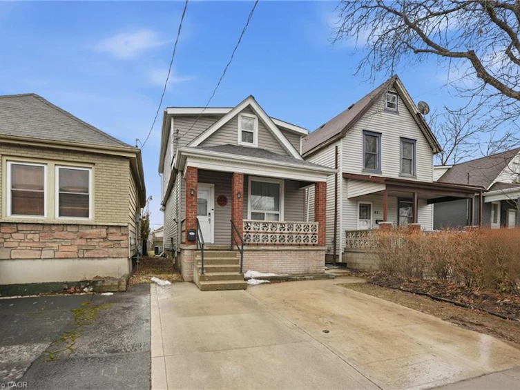 44 Whitfield Avenue, Hamilton, ON, L8L 4B6 - 3