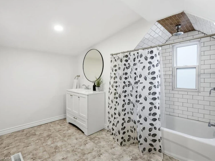 44 Whitfield Avenue, Hamilton, ON, L8L 4B6 - 24