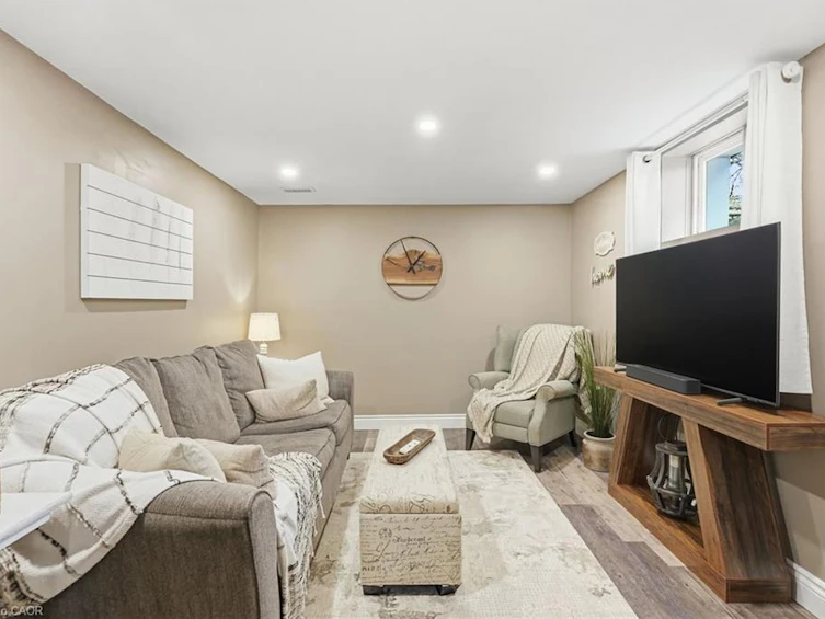 577 Harvest Road, Hamilton, ON, L9H 5K8 - 26