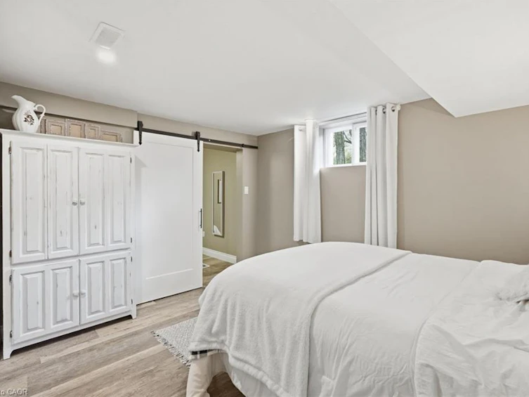 577 Harvest Road, Hamilton, ON, L9H 5K8 - 32