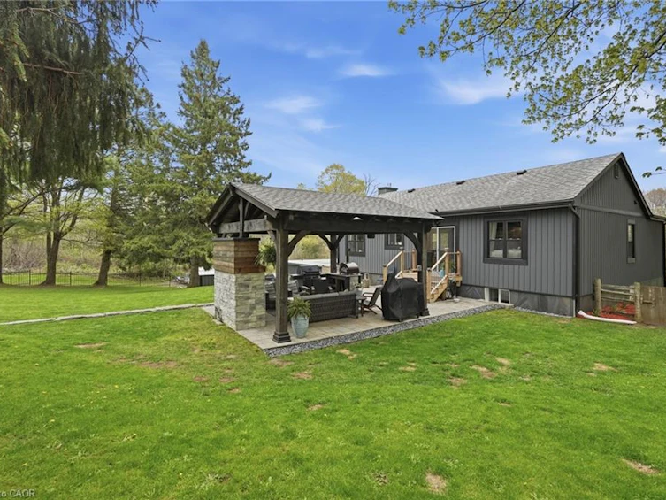 577 Harvest Road, Hamilton, ON, L9H 5K8 - 40