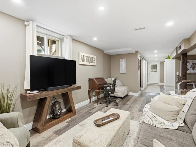 577 Harvest Road, Hamilton, ON, L9H 5K8 - 27