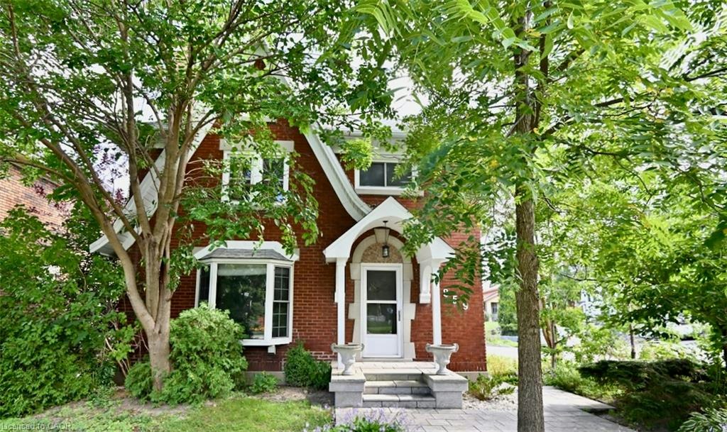 859 Queen's Boulevard, Kitchener, ON, N2M 1A6