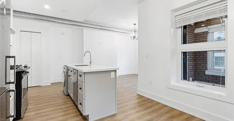 101-27 Bold Street, Hamilton, ON, L8P 1T3 - 11