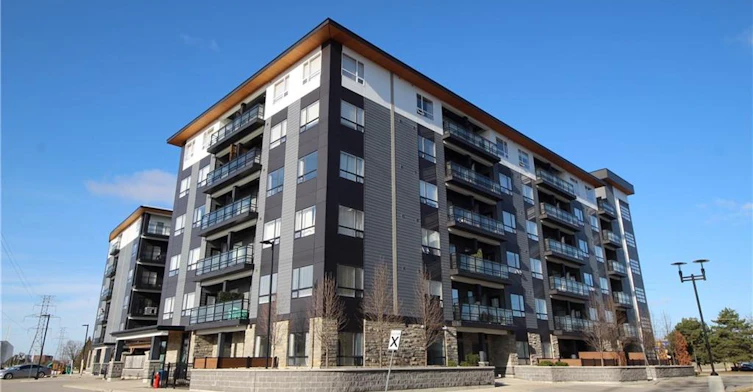 207-247 Northfield Drive E, Waterloo, ON, N2K 0H1
